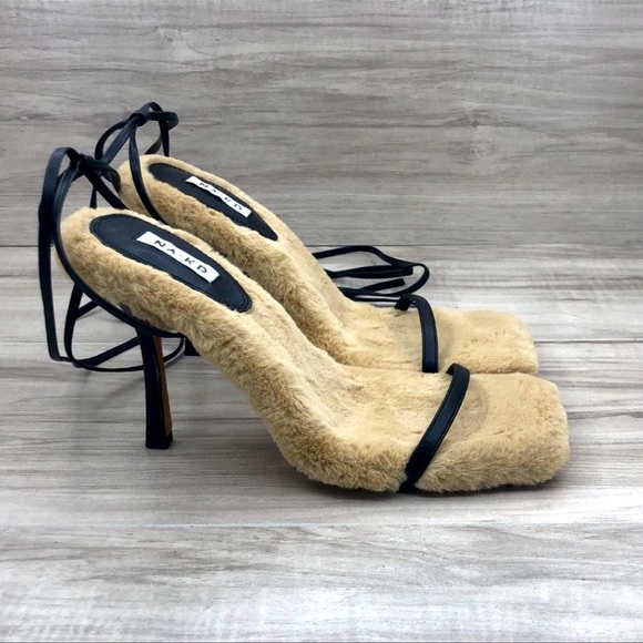 RARE NA-KD Faux Fur Sole Strappy Heels - Picture 13 of 16